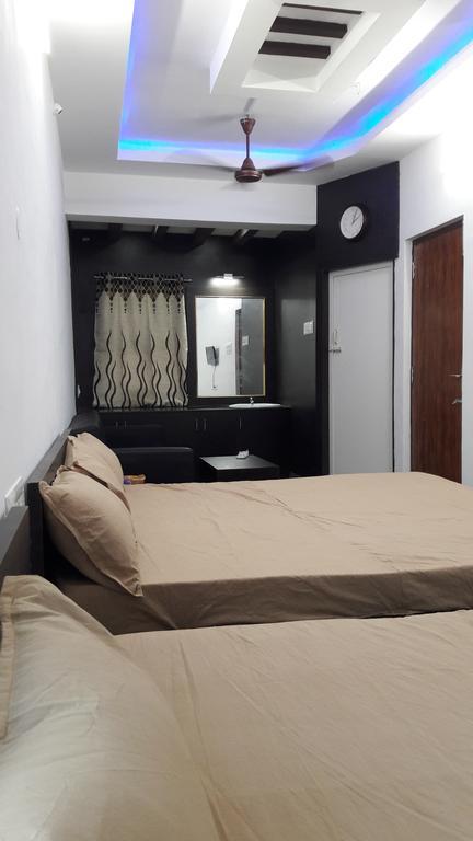 Srirangam Suit Rooms Tiruchirappalli Exteriér fotografie